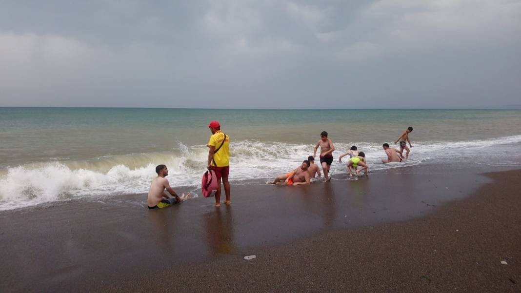 İstanbul dahil birçok ilde denize girişler yasaklandı - Resim: 36